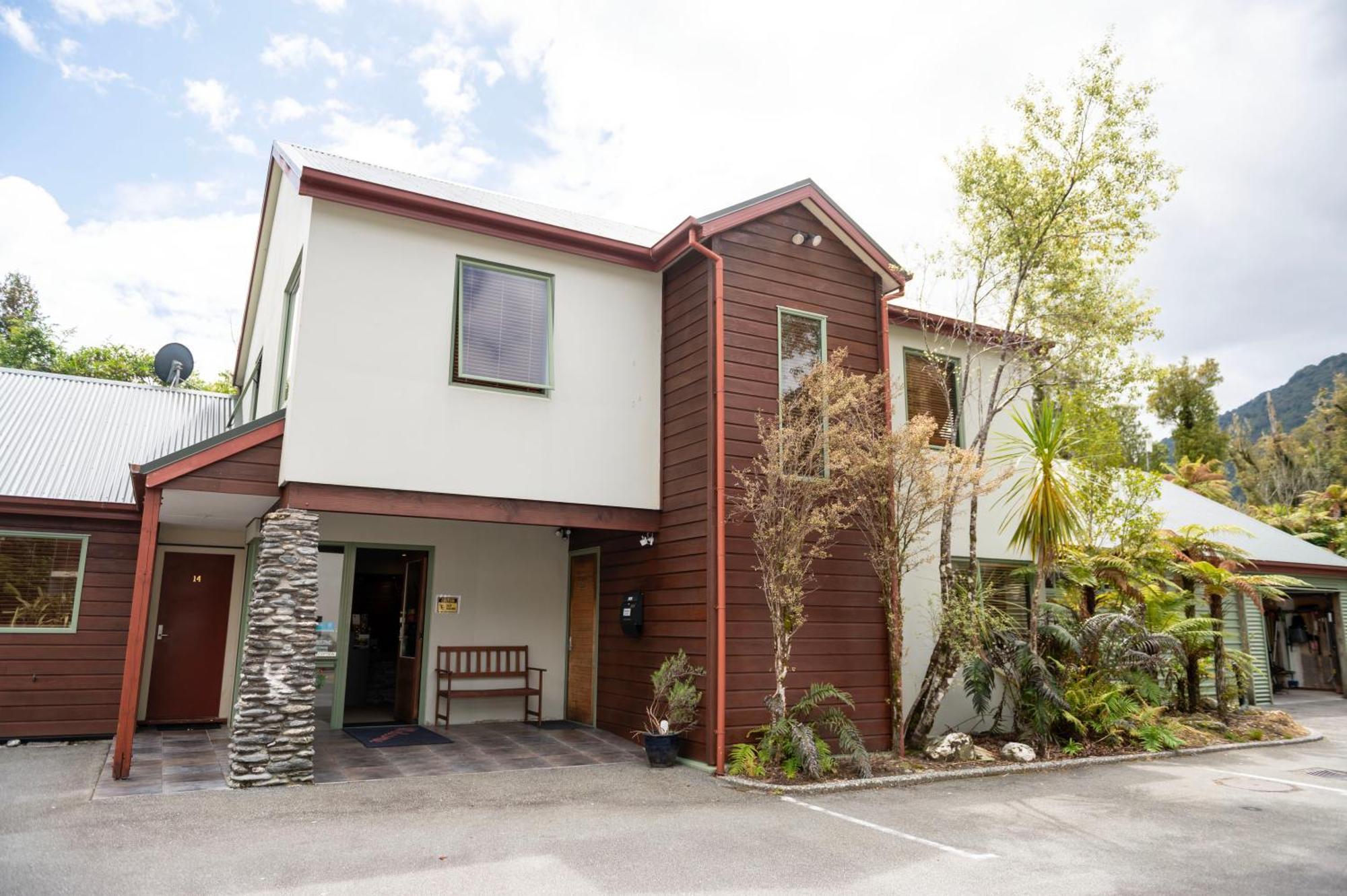 พันก้าโกรฟโฮเต็ล Motel ฟรานซ์โจเซฟ ภายนอก รูปภาพ